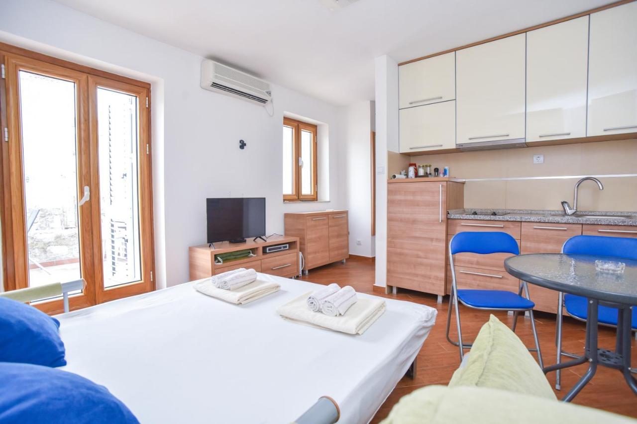 Apartment Lucky Будва Экстерьер фото