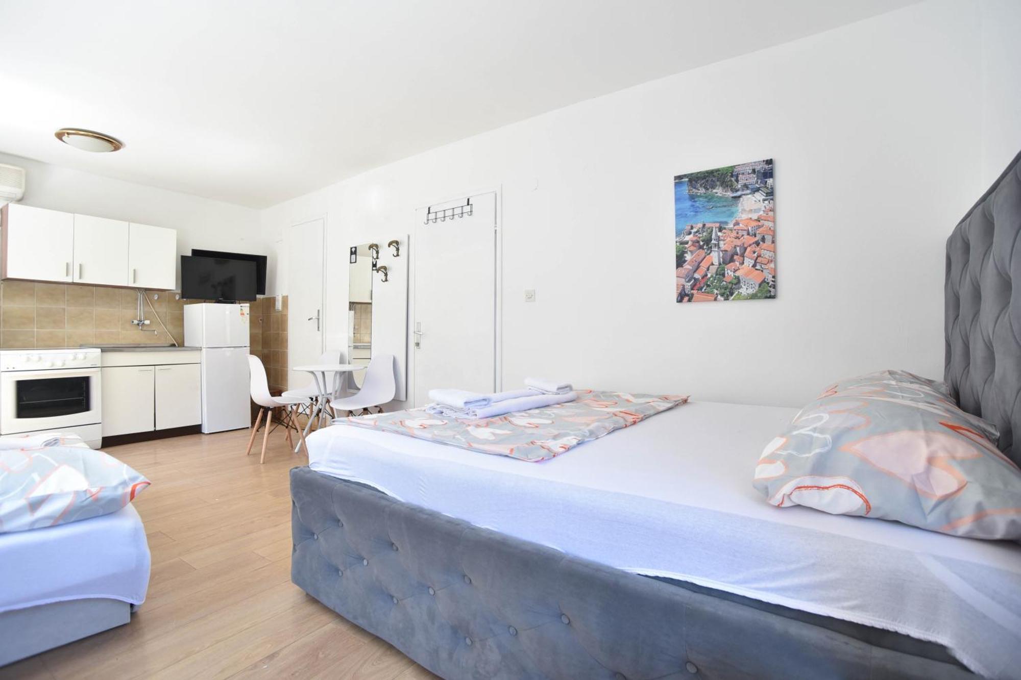 Apartment Lucky Будва Экстерьер фото